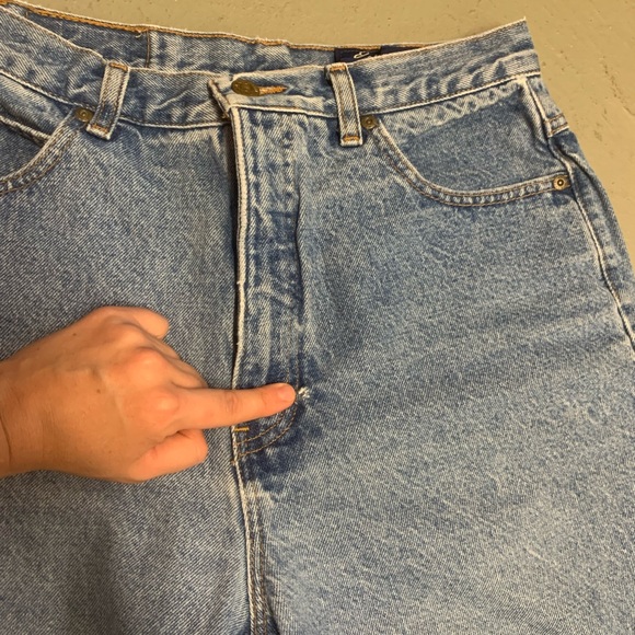 VTG Eddie Bauer Classic Fit Faded Blue Denim Mom Jeans Size 12 - Picture 3 of 12